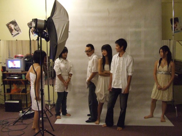 摄影师亲自上阵。